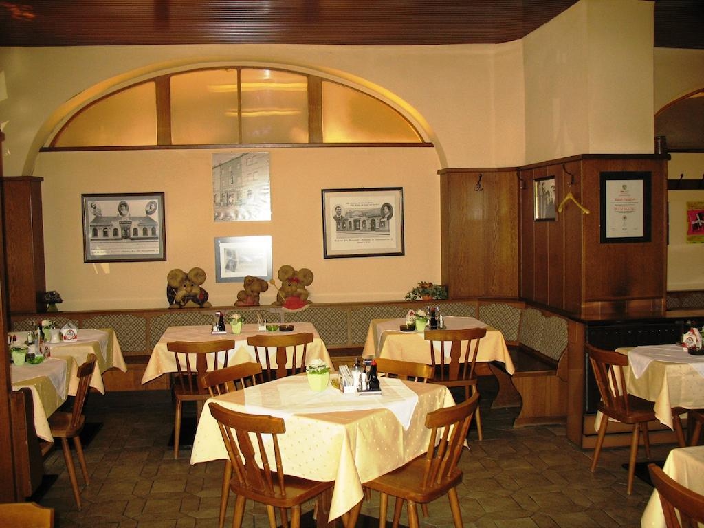 Hotel-Restaurant Fritz Matauschek Виена Екстериор снимка